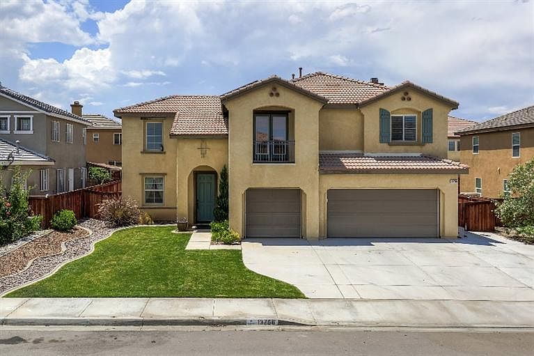 1st image of 13766 Camino Cinco St