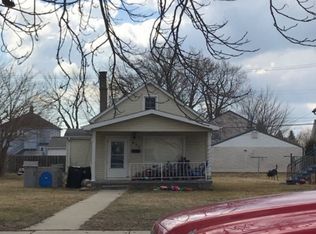 627 Orchard St, Wyandotte, MI 48192