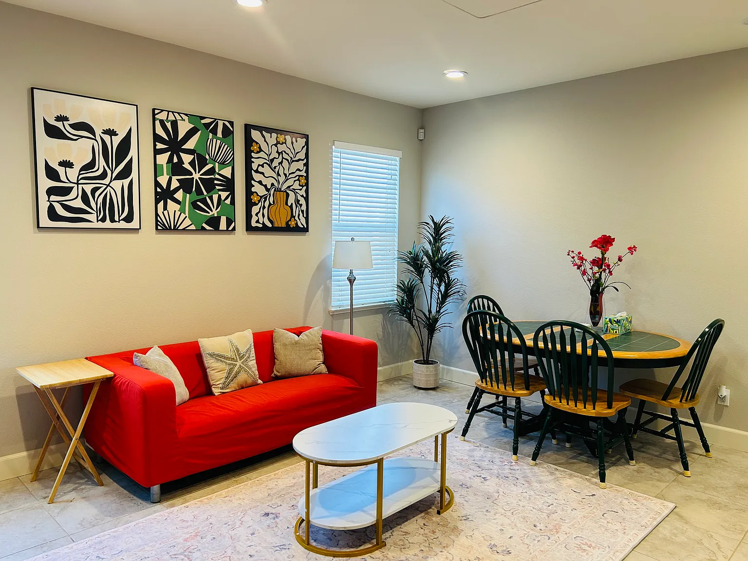 647 N Plumas Drive — Photo 3