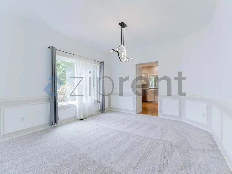 3602 59th St NW — Photo 8