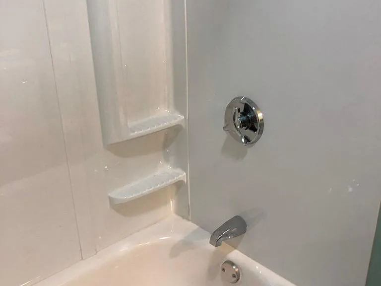 New Tub/Shower
