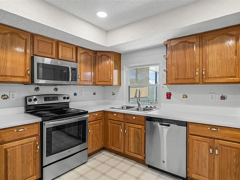3376 Wind Chime Dr — Photo 9