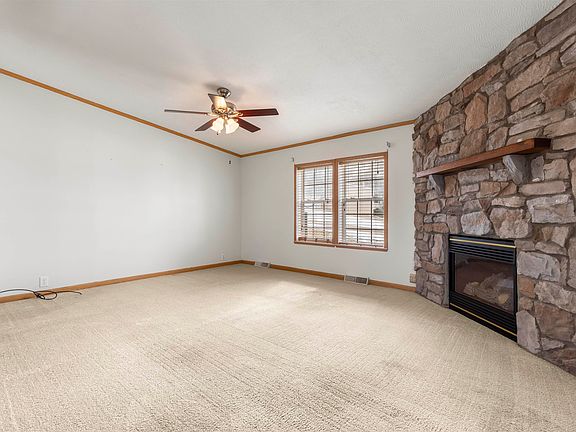 5th image of 5824 Cypress Ln
