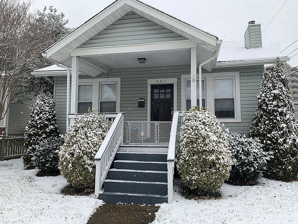 2nd image of 601 19th St S