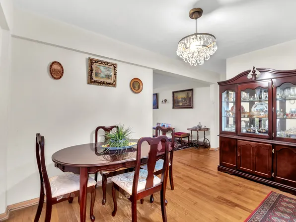 33-26 82nd Street 4C image 2 of 10