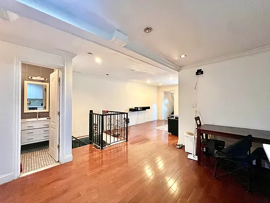 Rented by Arche Nest LLC | media 19