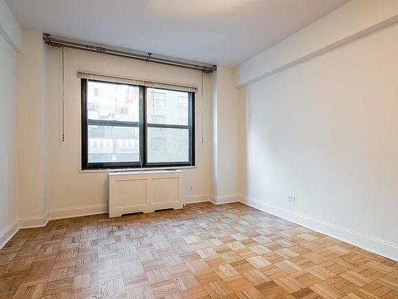 4th image of 140 E 56th St APT 3H