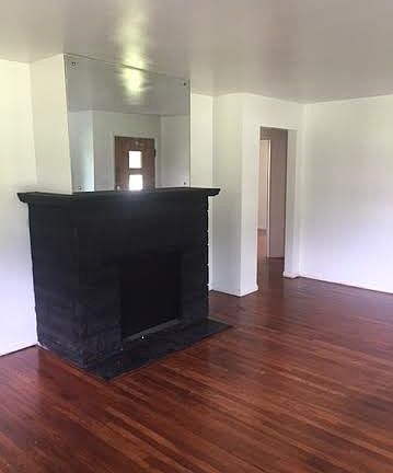 4th image of 3905 Forest Manor Ave