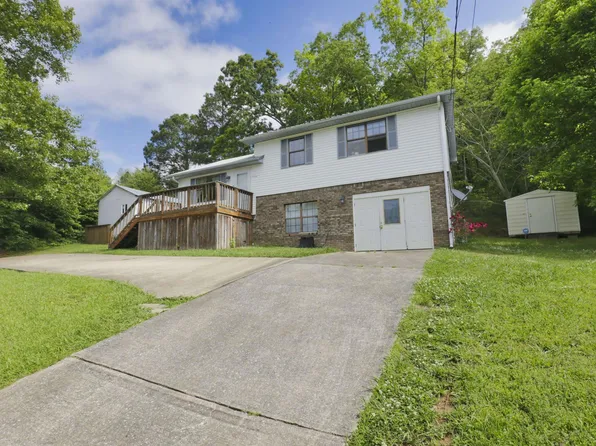 584 Angel Dr S, Jacksonville, AL 36265