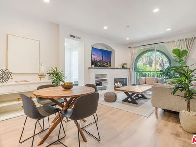 12963 Runway Rd APT 321, Playa Vista, CA, 90094