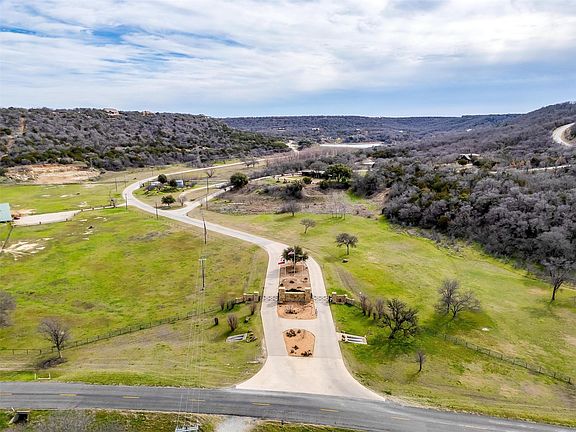 4th image of 2A Arts Way