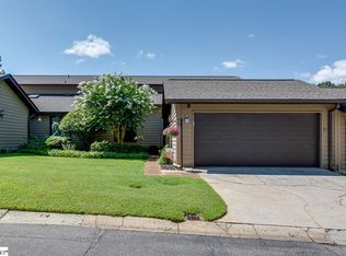 127 Tanager Cir, Greer, SC 29650