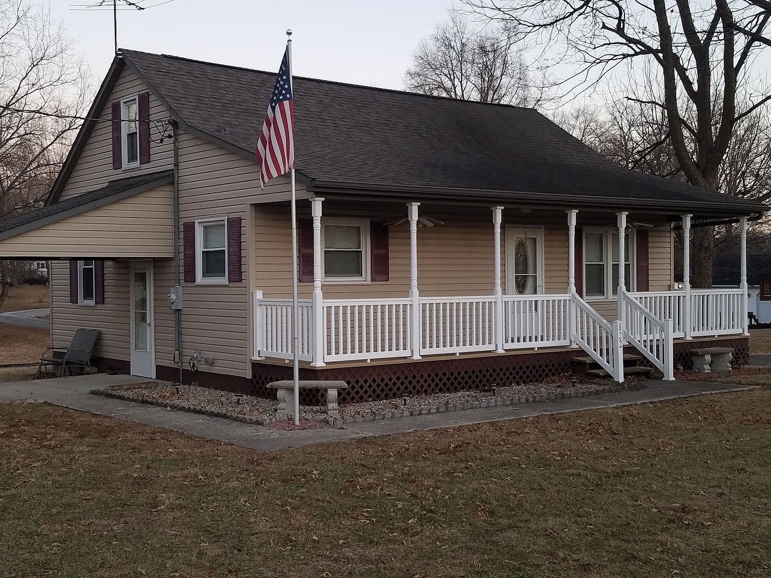 822 Sparta St, Saint Libory, IL 62282 Zillow