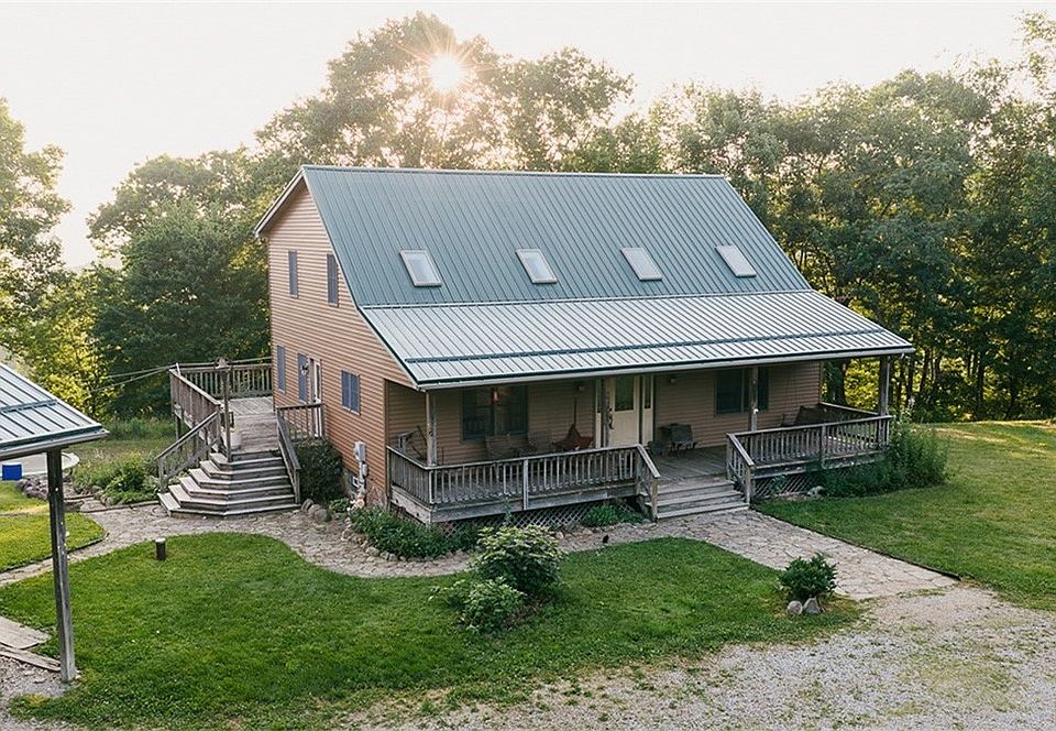 1st image of 43768 Cream Ridge Rd