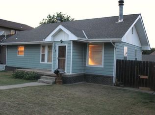 203 E 14th St, Ellis, KS 67637