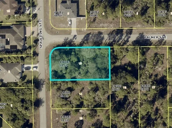 728 Palmer St E, Lehigh Acres, FL 33974