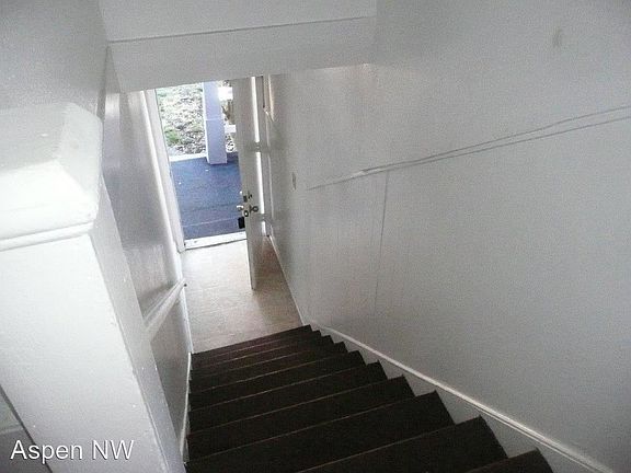 5th image of 2110 S J St #B