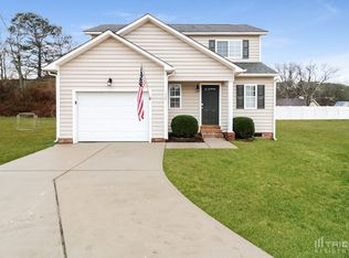 324 Santee Cir, Fuquay Varina, NC 27526