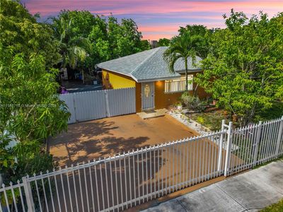 11411 SW 196th Ter, Miami, FL, 33157