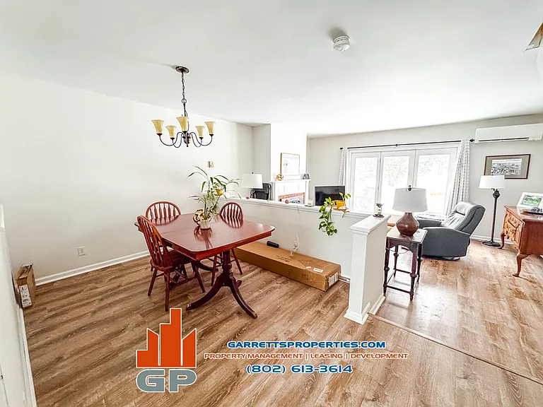 267 Eastview Cir #1 — Photo 10