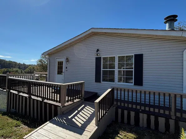 157 Russell Acres, Speedwell, TN 37870