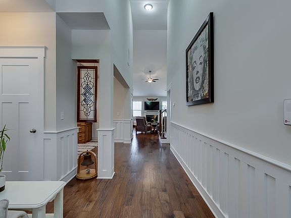 3rd image of 520 Serendipity Ln