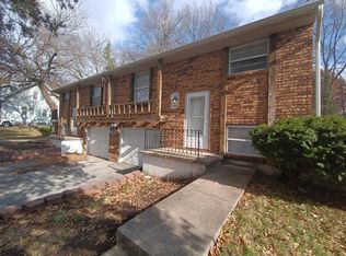 1515 S Hardy Ave, Independence, MO 64052