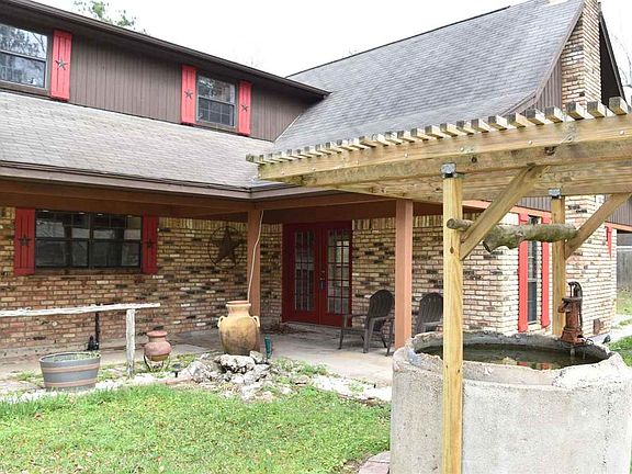 3rd image of 1405 Countrywood Cir