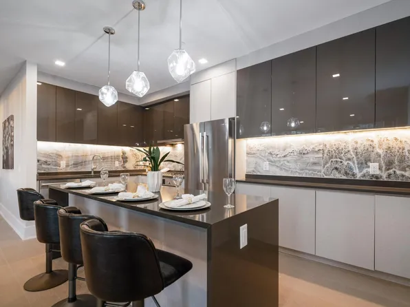 7101 River Road image 7 of 80