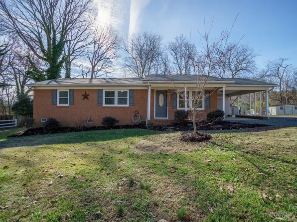 1370 Pressley Dr, Lincolnton, NC 28092