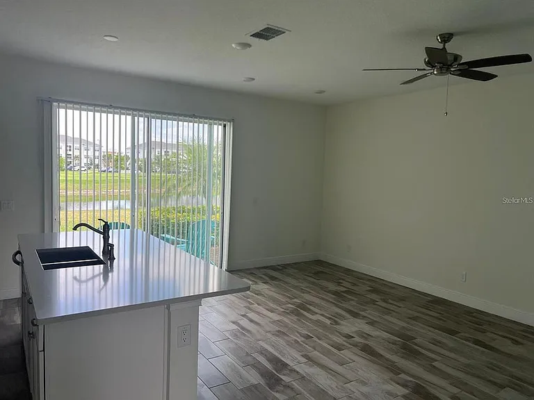 3077 Caribbean Soul Dr — Photo 6