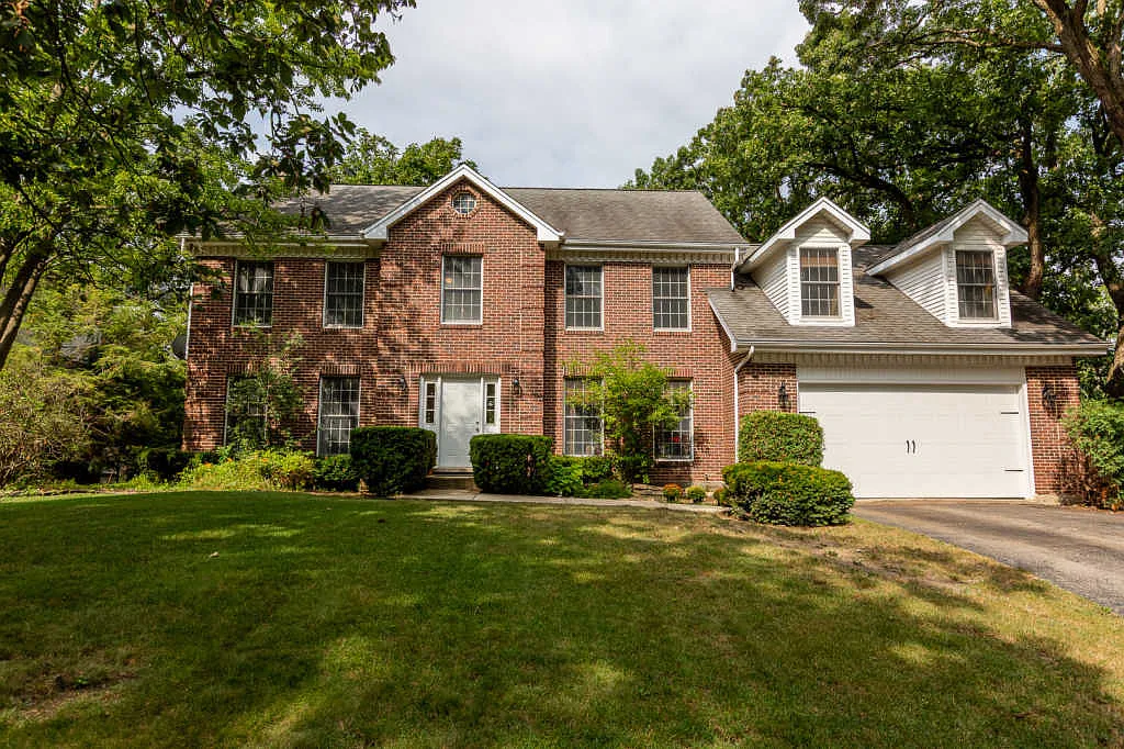 14520 Woodland Ave photo 1