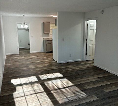 3rd image of 605 Ab Douglas Dr