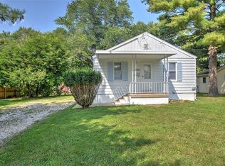 3339 N Macarthur Rd, Decatur, IL 62526