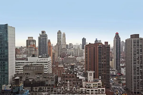 Rented by AIB Management Corp | media 19