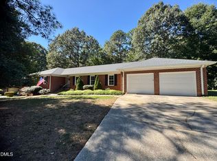6317 Winthrop Dr, Raleigh, NC 27612