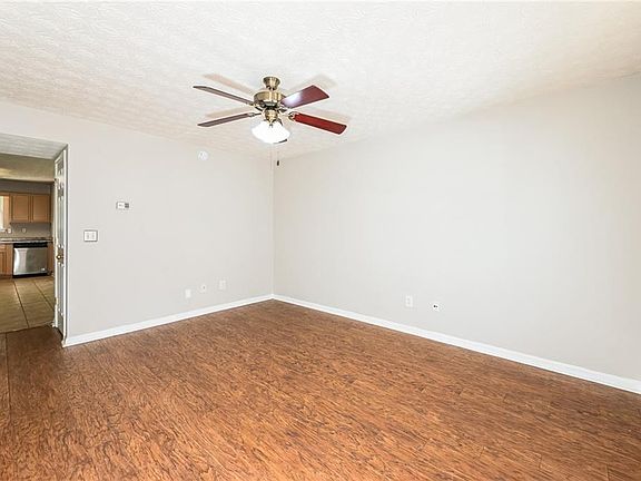 4th image of 6560 Wellington Chase Ct