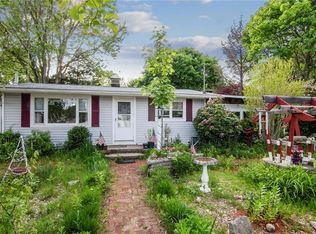 29 Cedar Rd, Charlestown, RI 02813