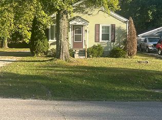 1310 Doris Dr, Fairdale, KY 40118