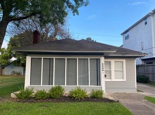2205 Park St, Houston, TX 77019