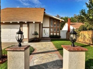 2233 W Beverly Dr, Orange, CA 92868