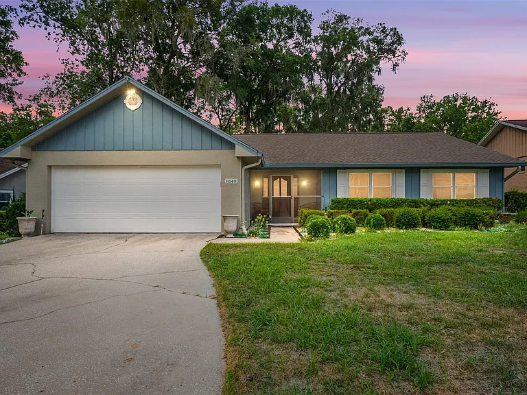 8140 NW 48th Ln — Photo 59