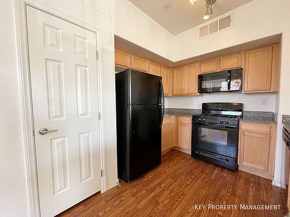 4th image of 50 Aura De Blanco St Unit 14101