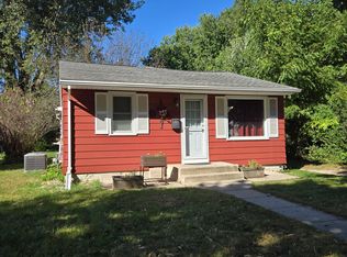 710 10th St SW, Willmar, MN 56201