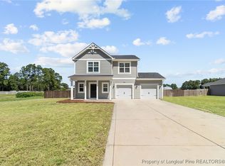 301 Laurel Lake Rd, Salemburg, NC 28385