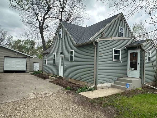 1614 3rd Ave N, Estherville, IA 51334