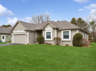2381 Shoreham Highlands St, Saint Joseph, MI