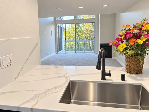 20371 Bluffside Cir, Huntington Beach, CA 92646