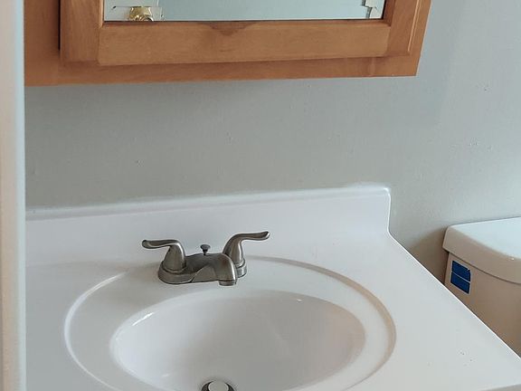 5th image of 2001 Narcissus Ave APT 1E