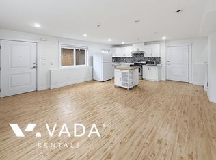 170 E 60th Ave, Vancouver, BC V5X1Z6